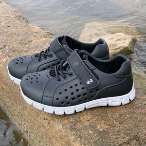 Stride Rite Boys Tex Land & Water Shoes Black